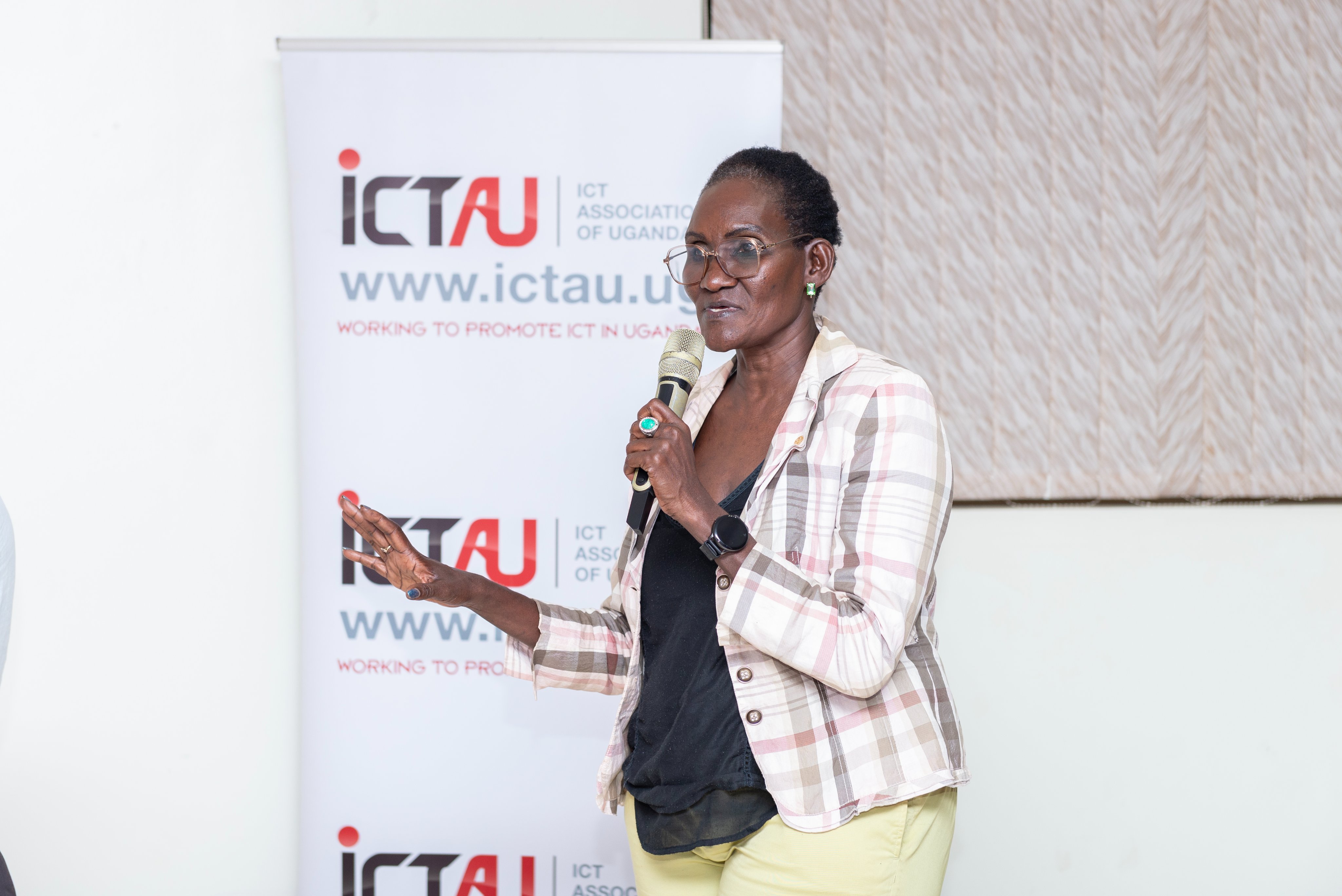 CIO Breakfast Meeting: Top Priorities for the CIO Agenda 2025 photo 3